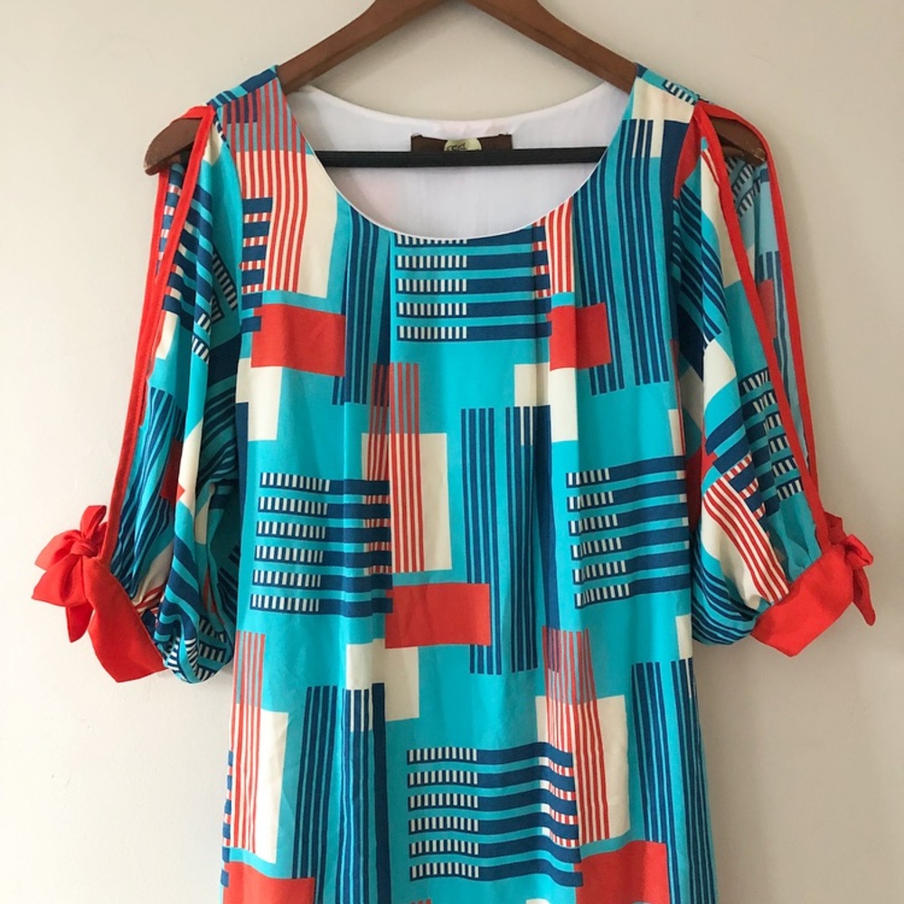 Eva Franco Designer Sheath Bow Dress with Belt